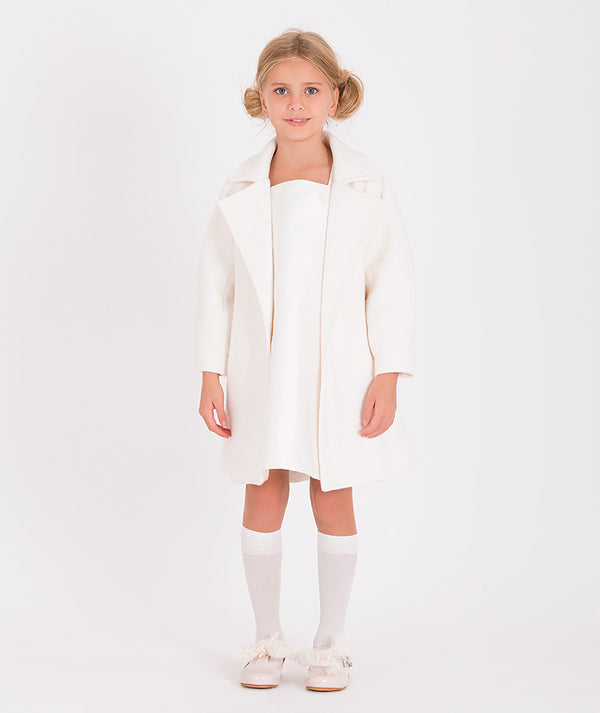 Chic girls' ivory coat with long sleeves