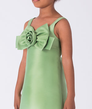 Close-up of the 3D flower detail on a flower girl dress for weddings and summer celebrations, showcasing elegant floral craftsmanship.