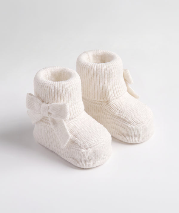 Ivory bow knit baby booties luxury newborn knit footwear perfect for special occasions