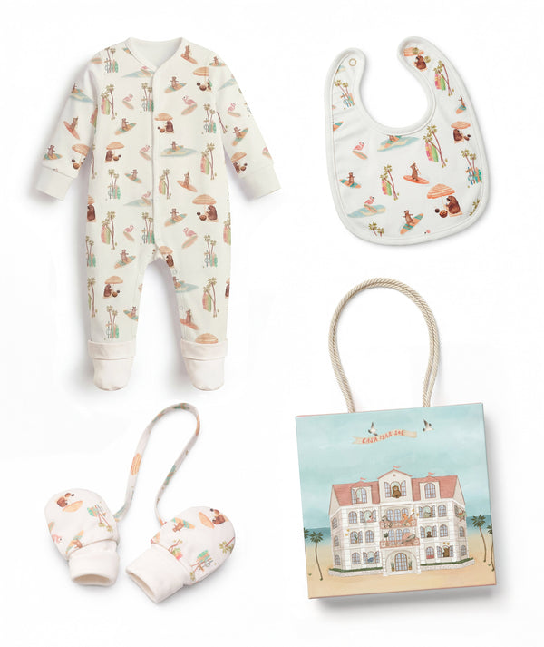 Casa Marisol premium newborn gift set with coordinated essentials, alternate 4