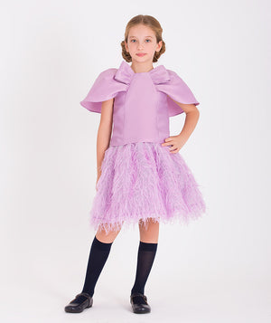 chic lilac blouse and feathery skirt