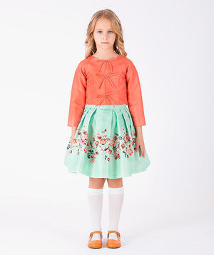 Front view of Exquisite Bows Girls Outfit | 2 Pieces in mint green for girls ages 3 to 12, a premium children’s design by Mama Luma