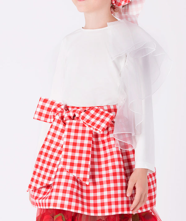Festive two-piece girls’ outfit from Mama Luma’s Asagao Christmas Collection featuring red-and-white plaid skirt with 3D petal details — ideal for holiday gatherings and pageants. Available in sizes 3–12 Y.