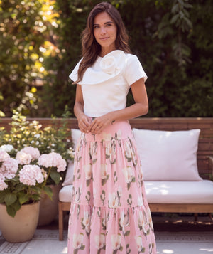 Mama Luma pink girls matching outfit editorial featuring a coordinated luxury look for birthdays, parties and special occasions.