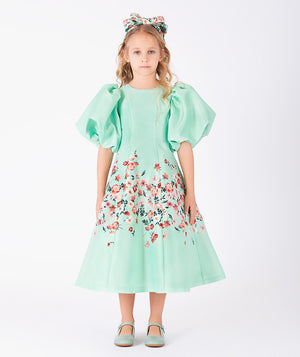 Front view of Marambaia Girls Dress in mint green for girls ages 3 to 12, a premium children’s design by Mama Luma