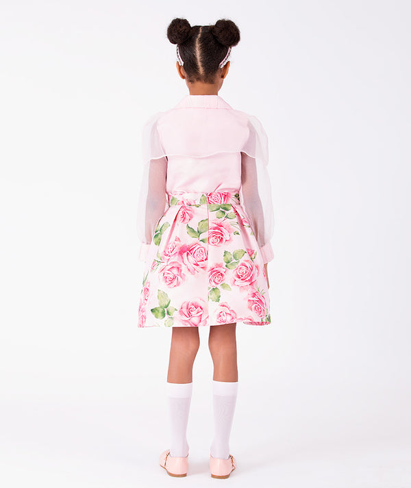 Back view of Organza Rose Girls Outfit | 2 Pieces in pink organza for girls ages 3 to 12, highlighting tailoring, closure and finishing