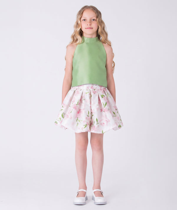 Editorial view of Peonia Petals Outfit | 2 Pieces in mint cotton, featuring fabric texture and color
