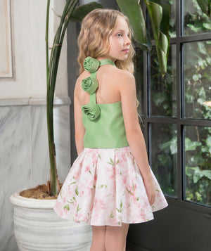 Front view of Peonia Petals Outfit | 2 Pieces in mint cotton, showing overall silhouette and styling