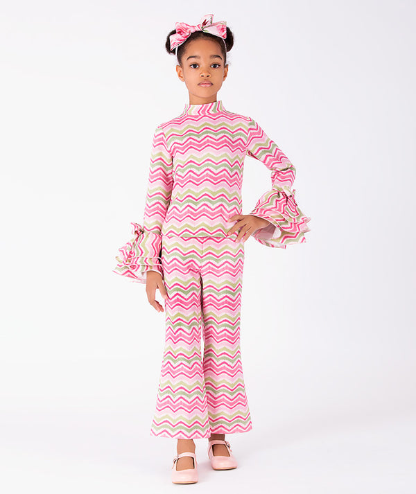 Front view of Strawberry Girls Zigzag Outfit | 2 Pieces in green jacquard for girls ages 3 to 12, showing overall silhouette and styling
