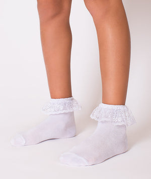 White classic anklets with lace for girls